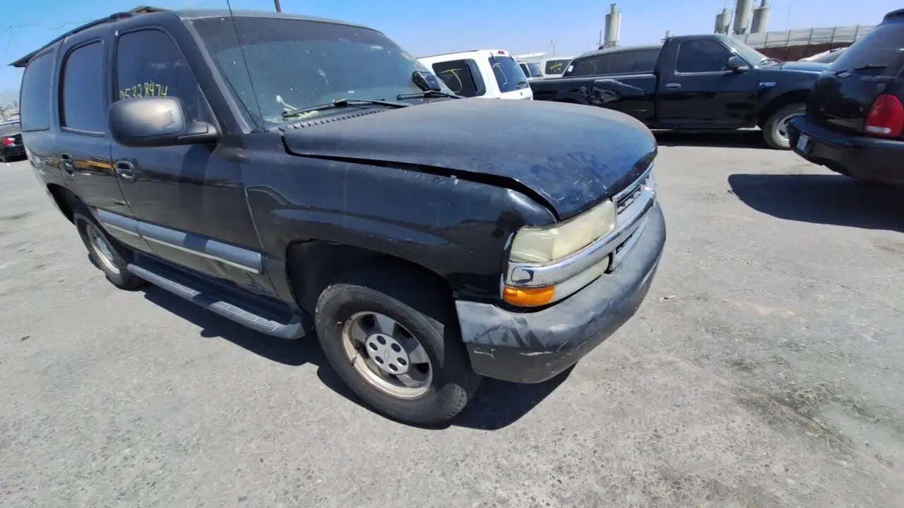 Photo of 2003 Chevrolet Tahoe