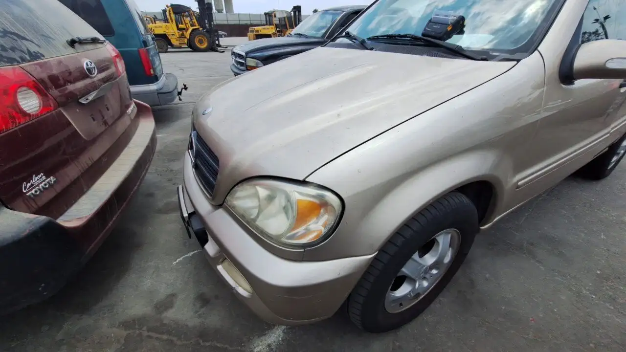 Photo of 2002 Mercedes-Benz Ml320