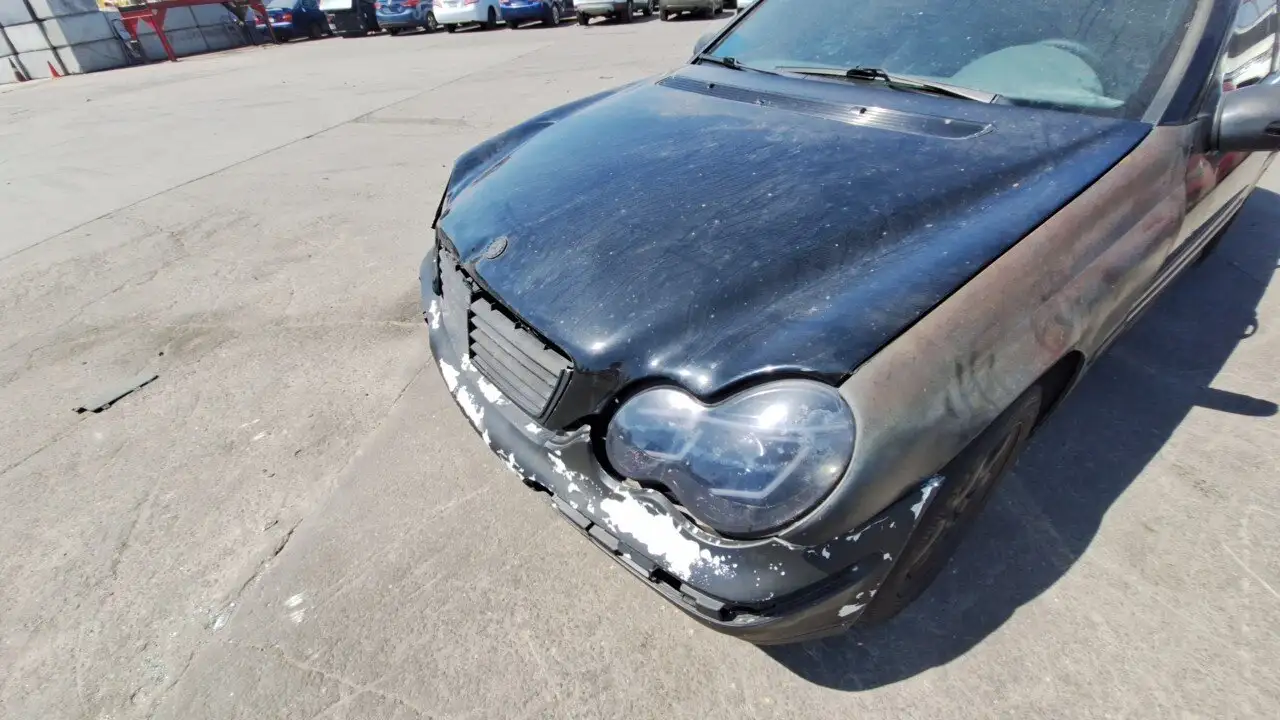 Photo of 2002 Mercedes-Benz C240