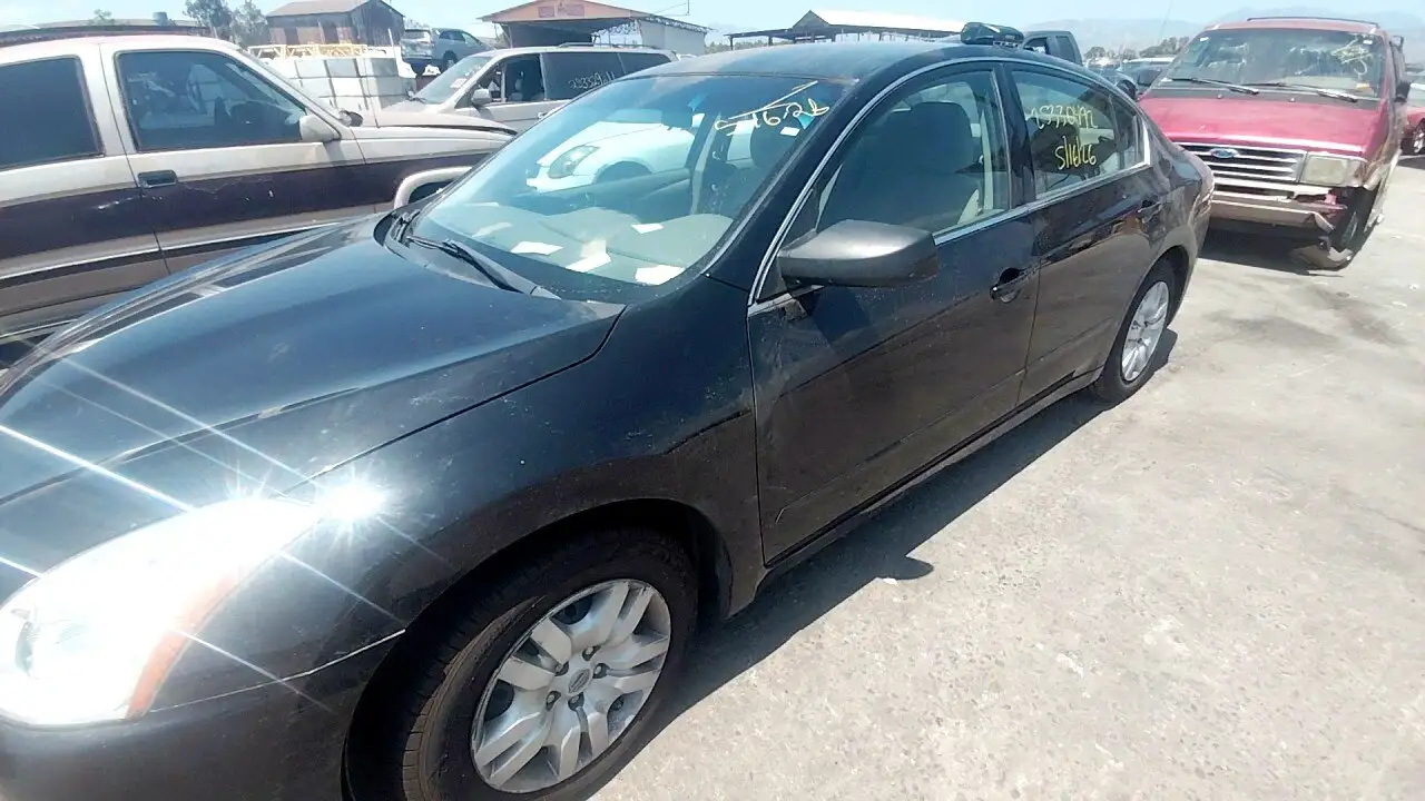 Photo of 2012 Nissan Altima