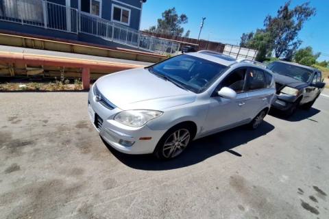 Photo of 2011 Hyundai Elantra