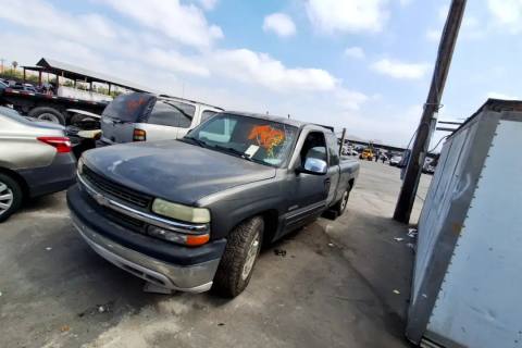 Photo of 2002 Chevrolet Silverado 1500