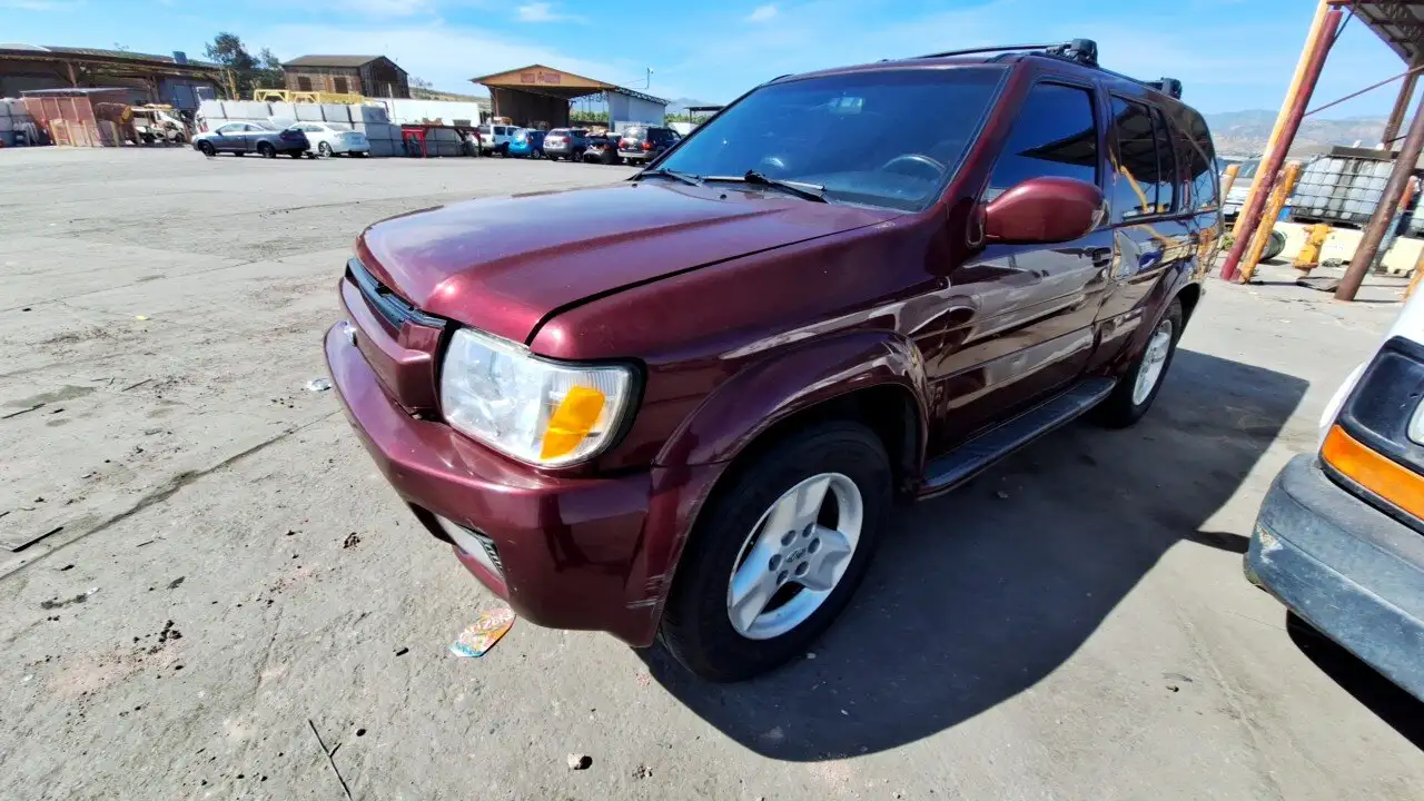 Photo of 2002 Infiniti Qx4