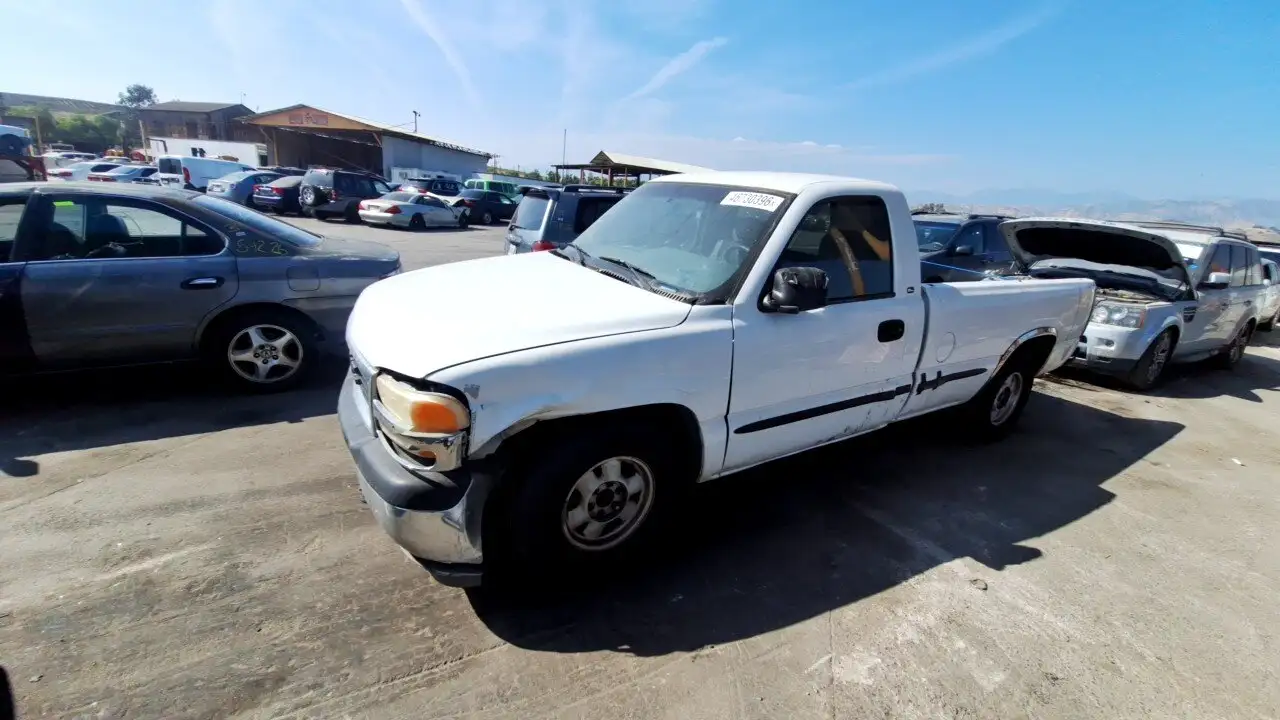 Photo of 2000 Gmc Sierra 1500