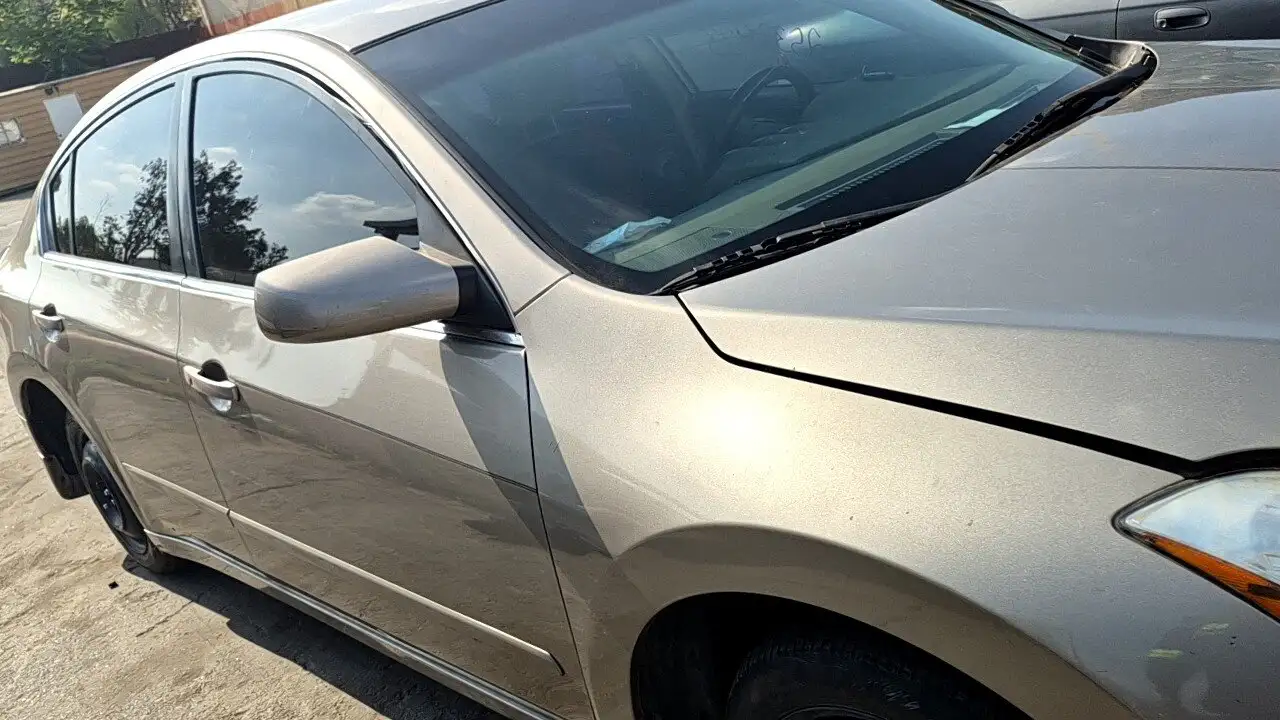 Photo of 2011 Nissan Altima