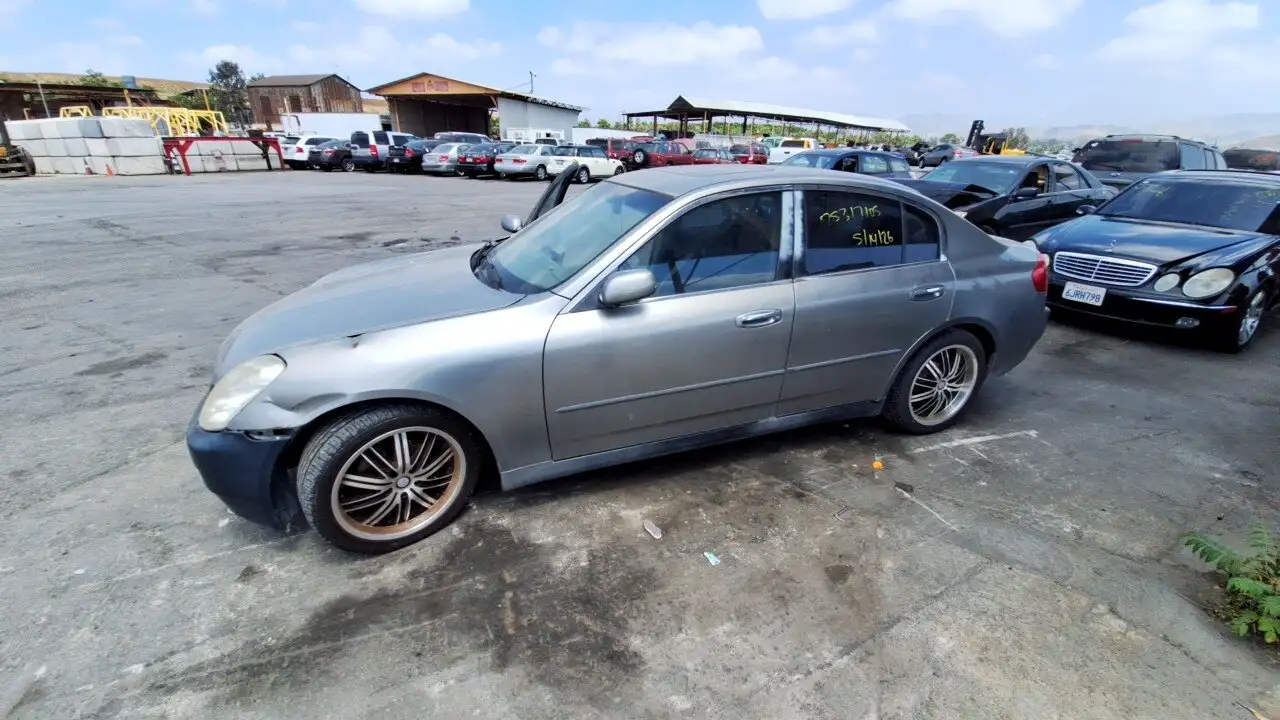Photo of 2004 Infiniti G35