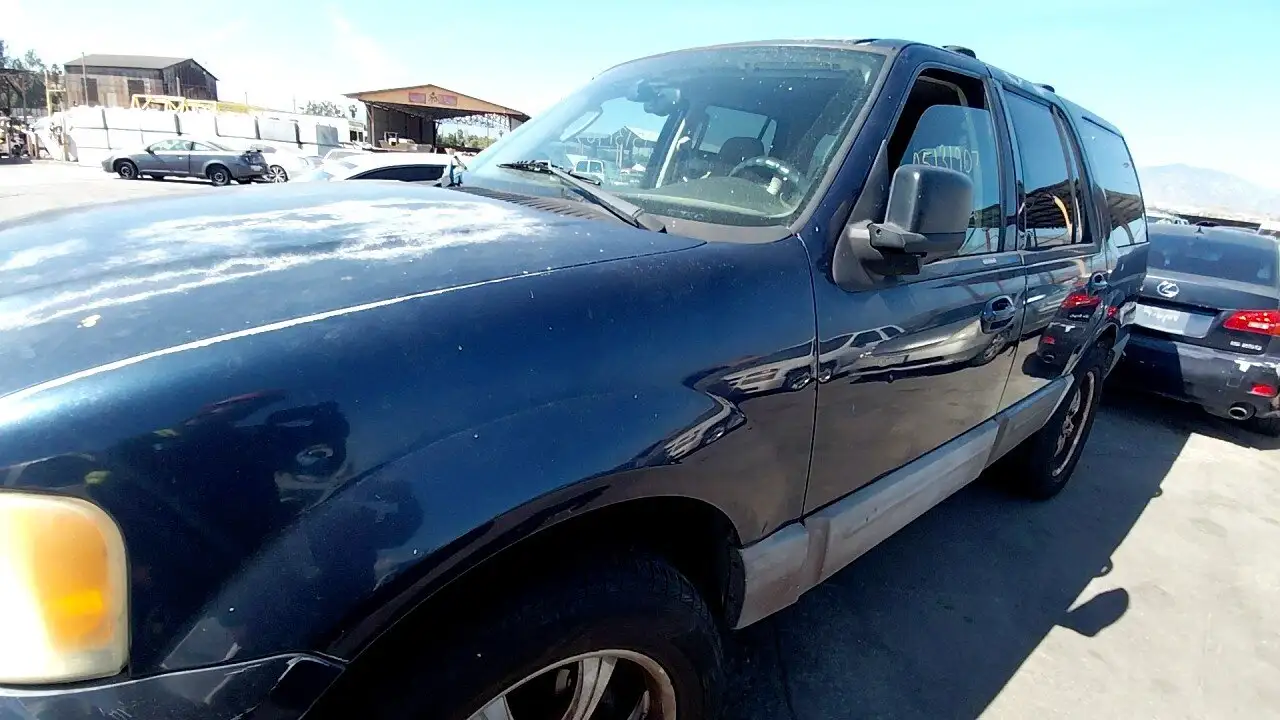 Photo of 2003 Ford Expedition