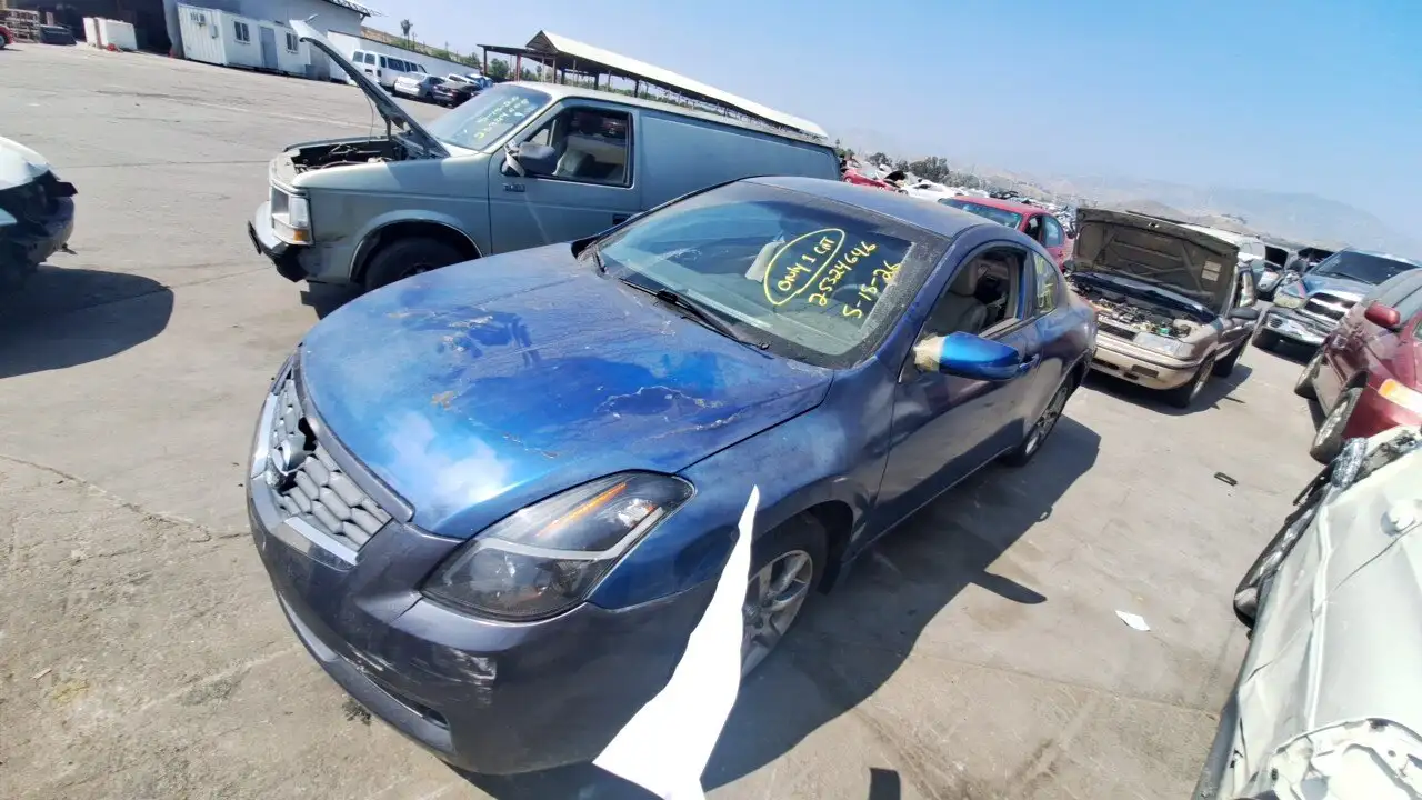Photo of 2009 Nissan Altima