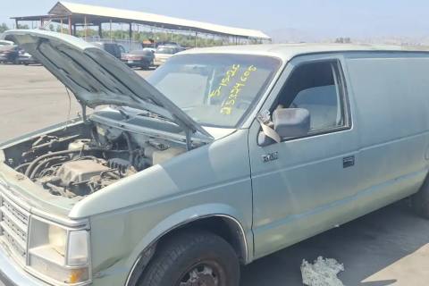 Photo of 1988 Dodge Mini Ram