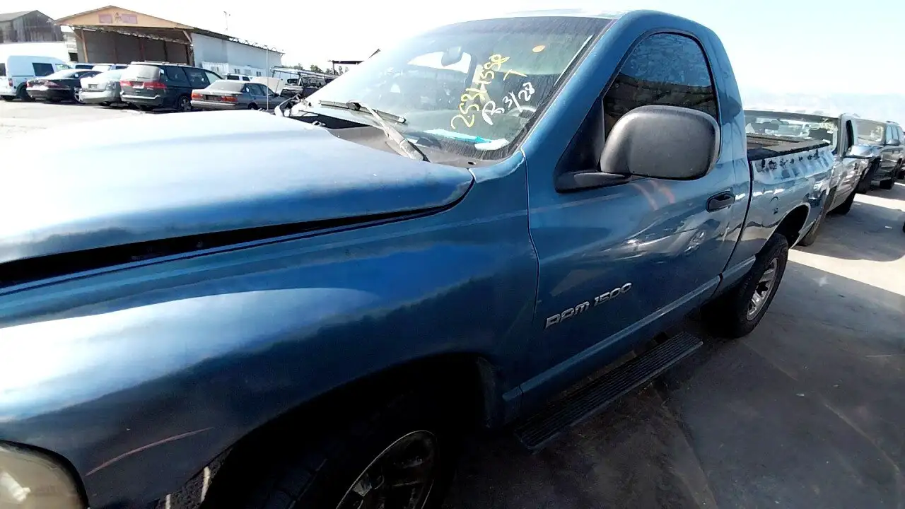 Photo of 2002 Dodge Ram 1500
