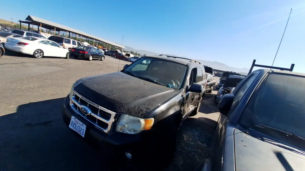 Photo of 2008 Ford Escape