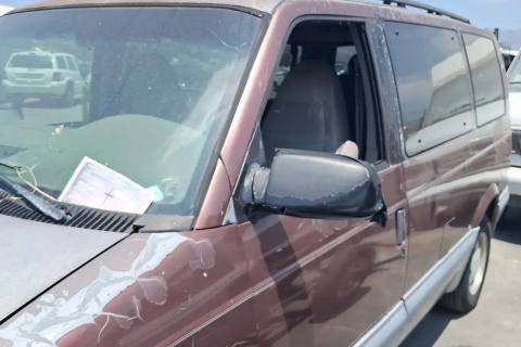 Photo of 1998 Gmc Safari