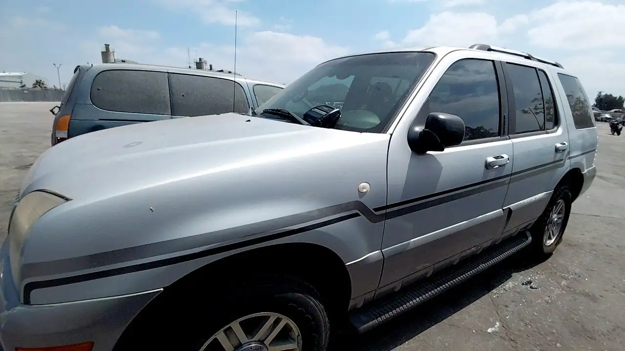 Photo of 2002 Mercury Mountaineer