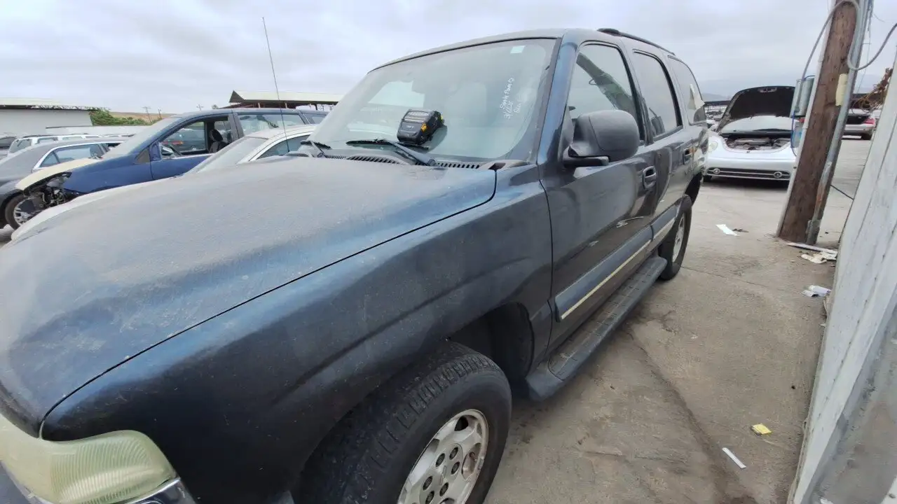 Photo of 2004 Chevrolet Tahoe