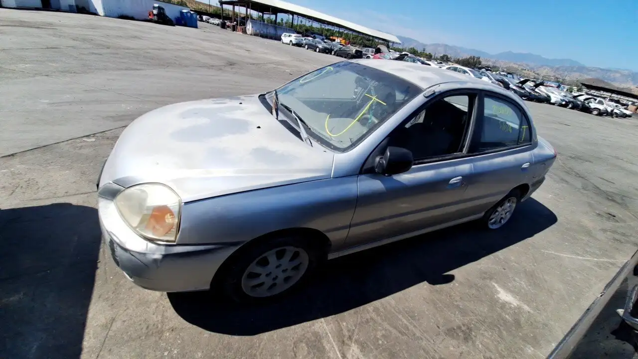 Photo of 2004 Kia Rio
