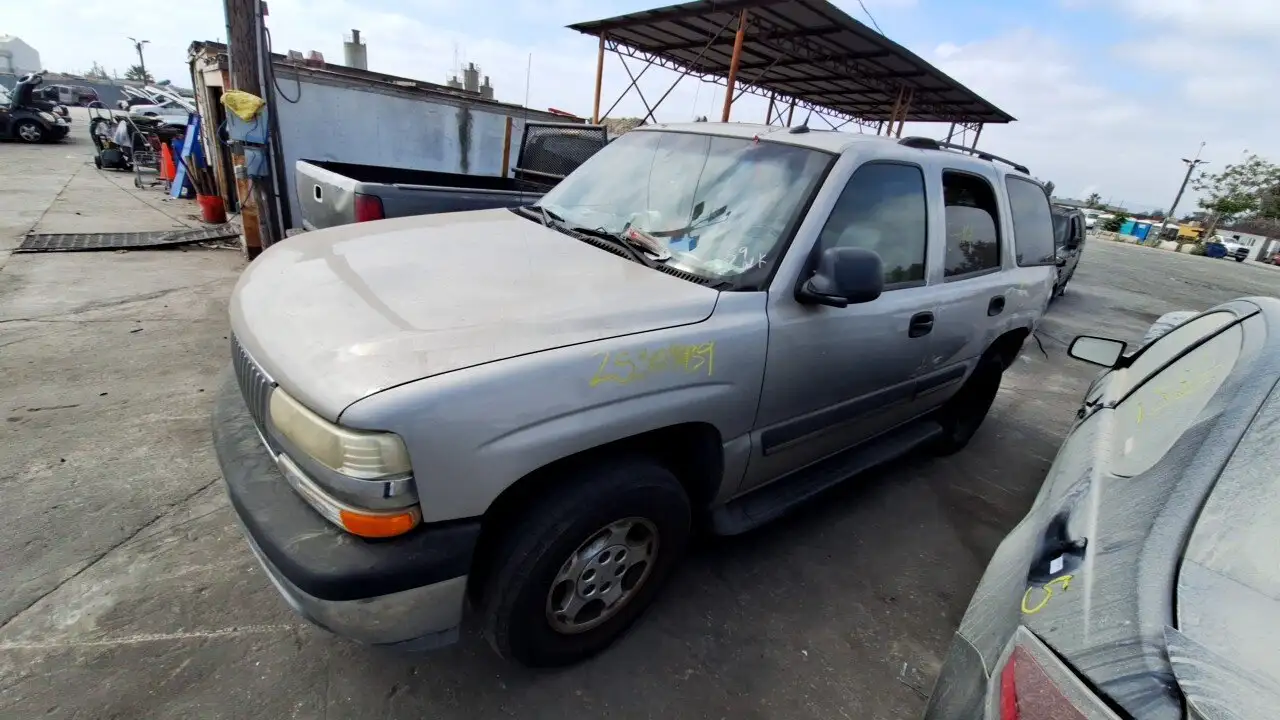 Photo of 2005 Chevrolet Tahoe