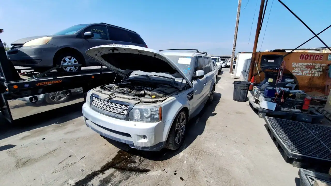 Photo of 2012 Land Rover Range Rover Sport
