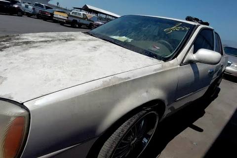 Photo of 2003 Cadillac Deville