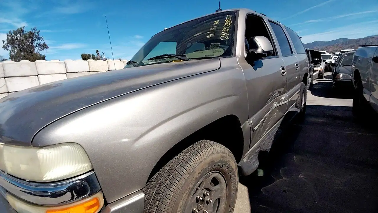 Photo of 2003 Chevrolet Suburban 1500
