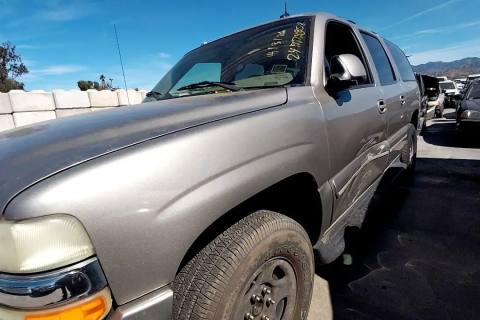 Photo of 2003 Chevrolet Suburban 1500