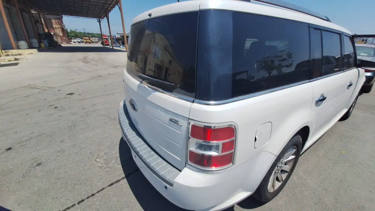 Photo of 2011 Ford Flex