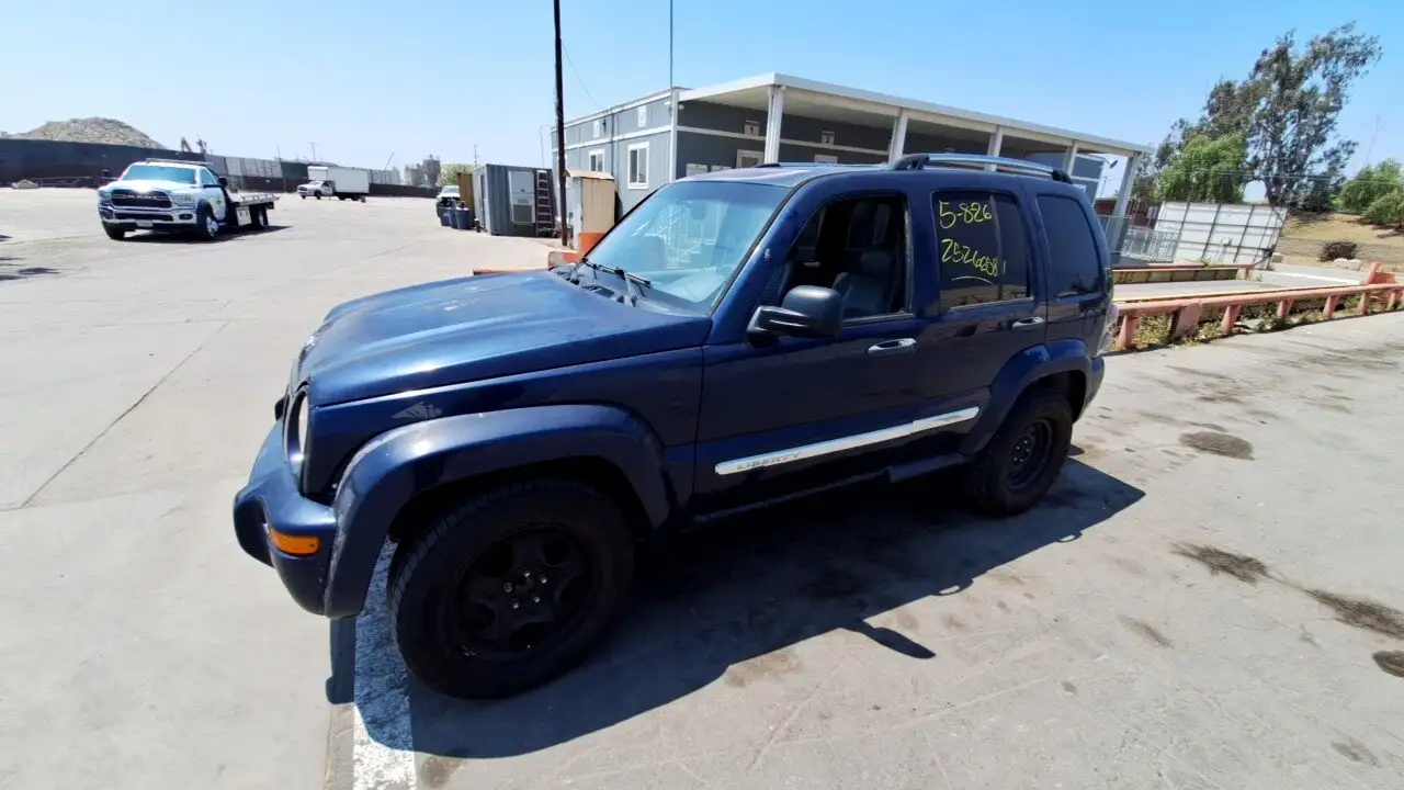 Photo of 2006 Jeep Liberty