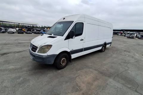 Photo of 2011 Mercedes-Benz Sprinter 2500