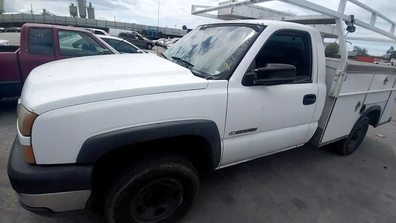 Photo of 2006 Chevrolet Silverado 2500 Hd