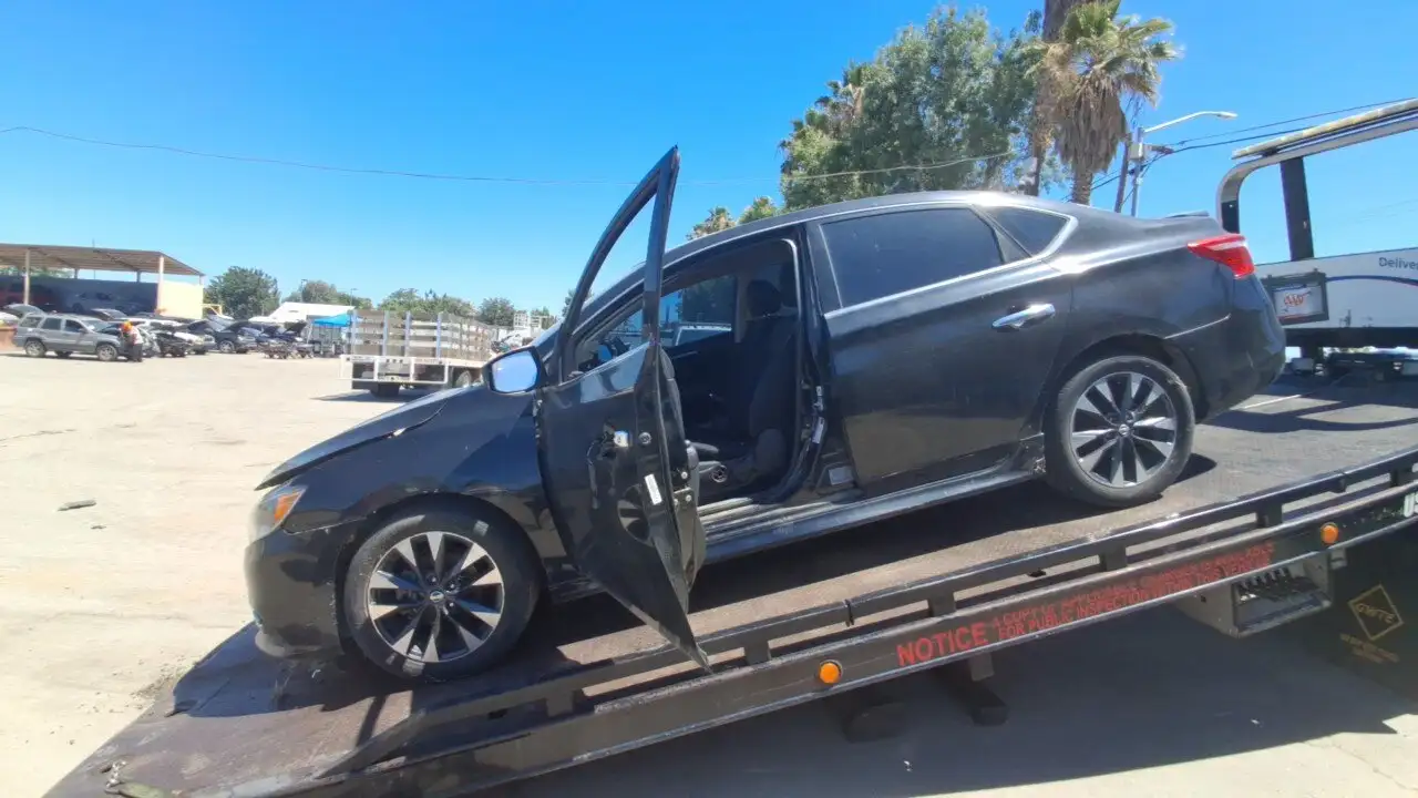 Photo of 2016 Nissan Sentra