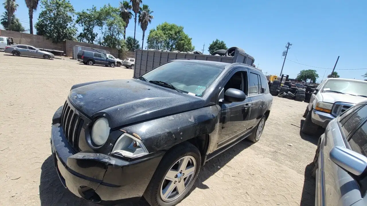 Photo of 2009 Jeep Compass
