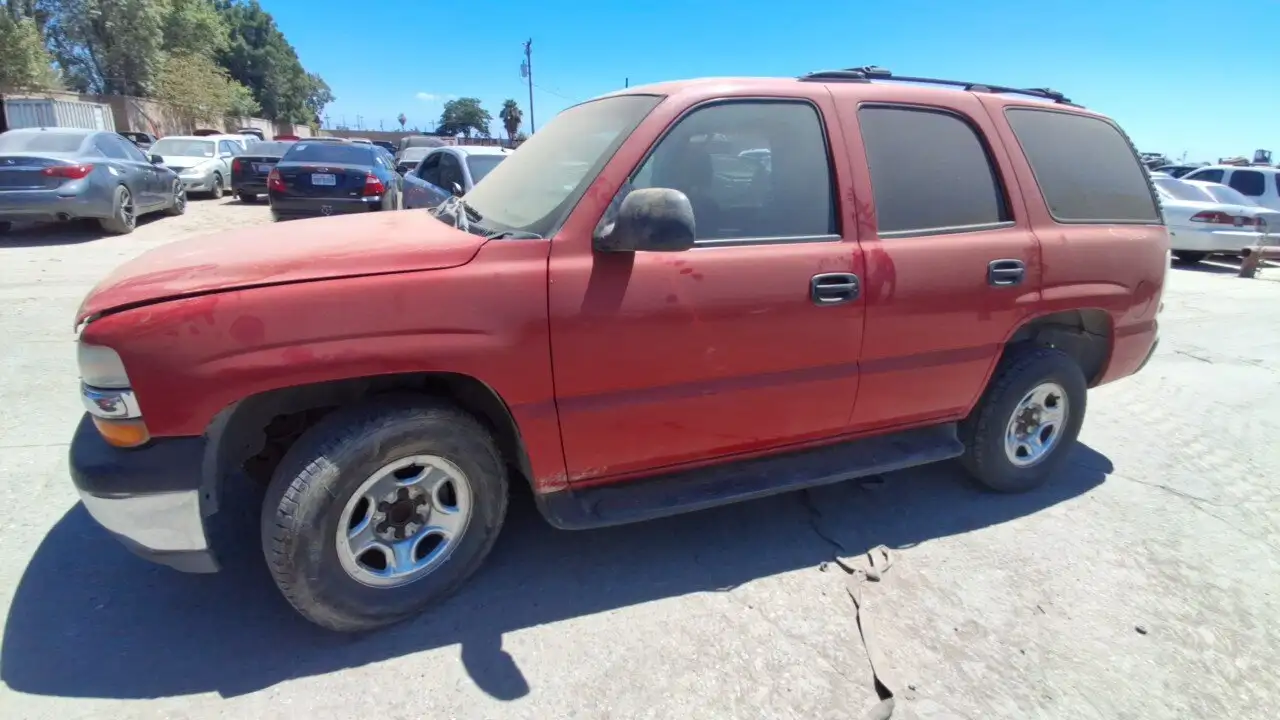 Photo of 2002 Chevrolet Tahoe