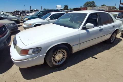 Photo of 2002 Mercury Grand Marquis