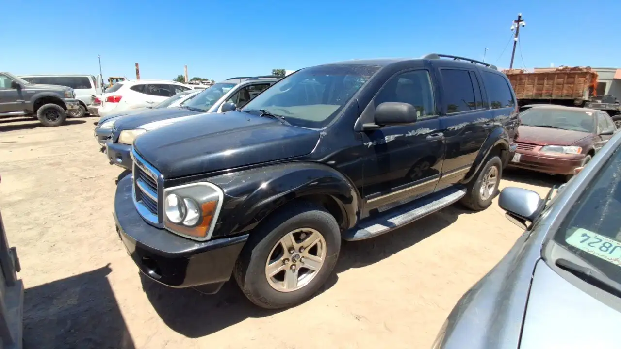 Photo of 2004 Dodge Durango