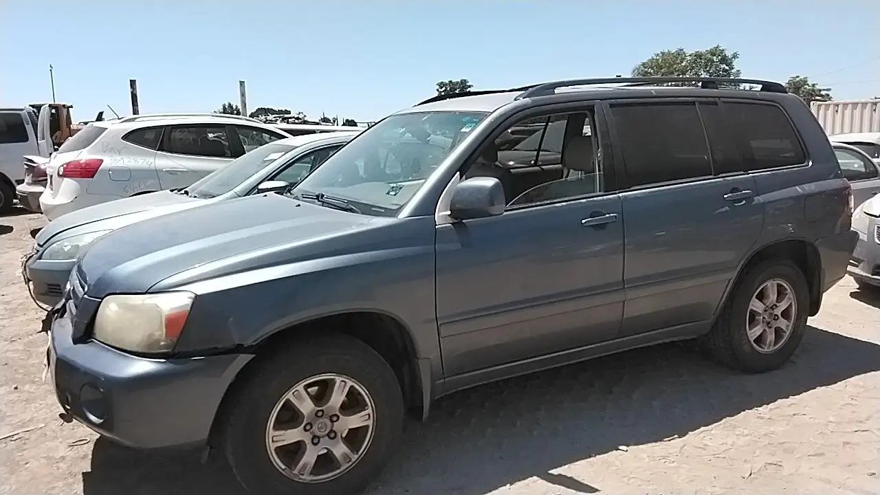 Photo of 2005 Toyota Highlander
