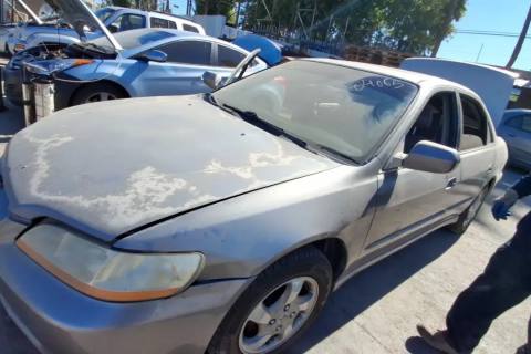 Photo of 2000 Honda Accord