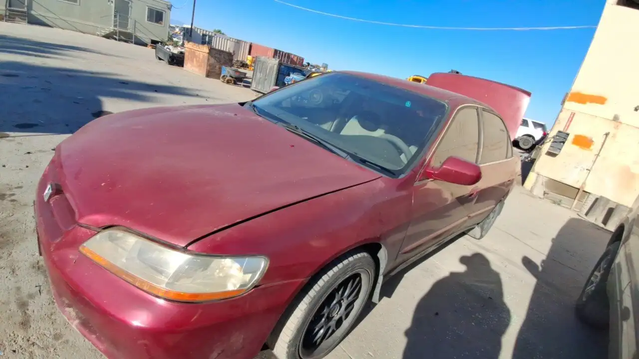 Photo of 2000 Honda Accord