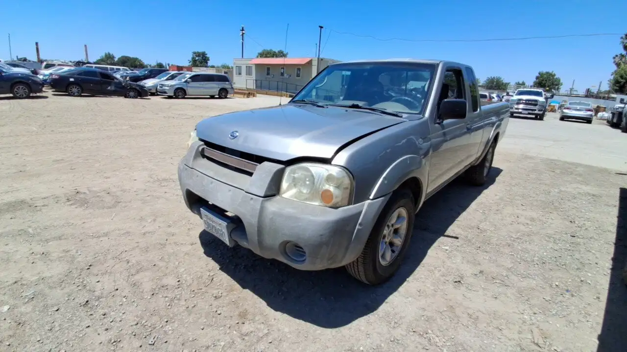 Photo of 2002 Nissan Frontier
