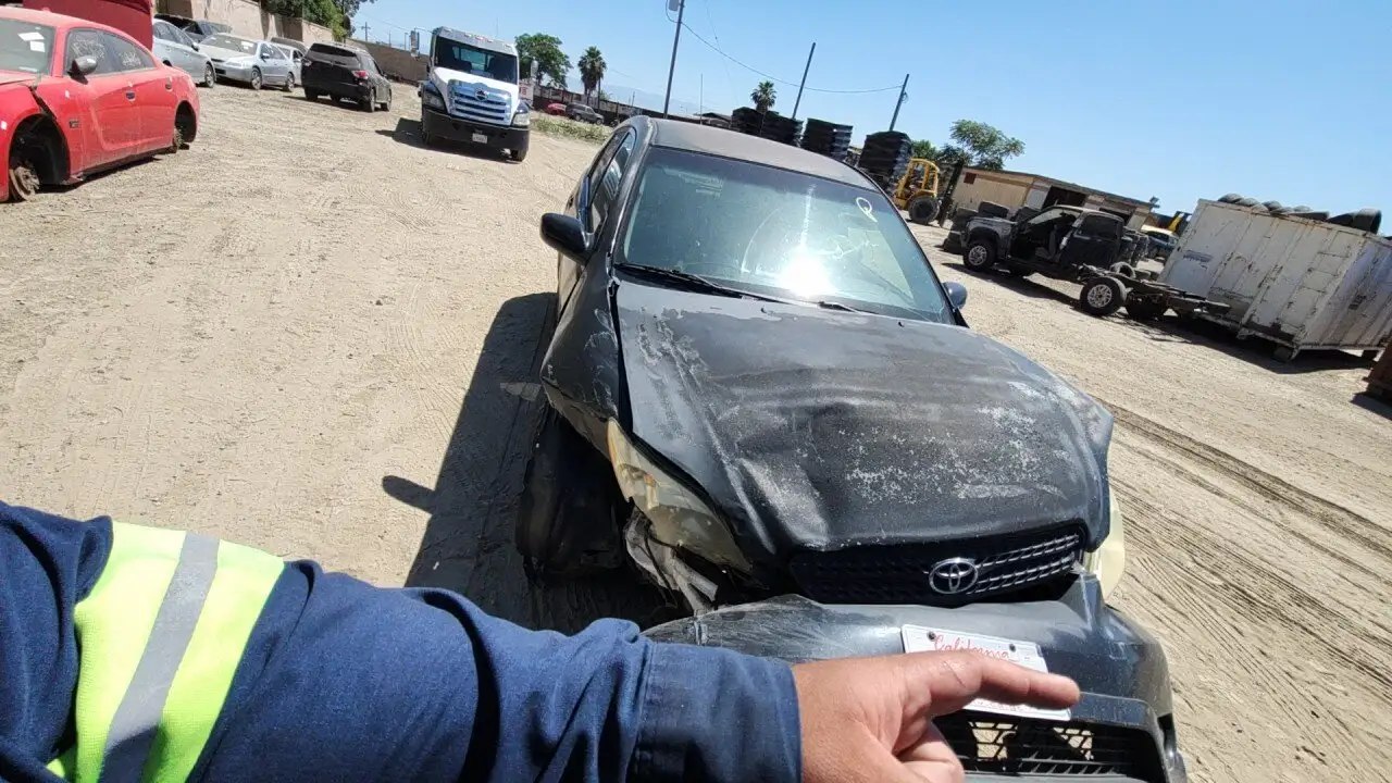 Photo of 2005 Toyota Matrix