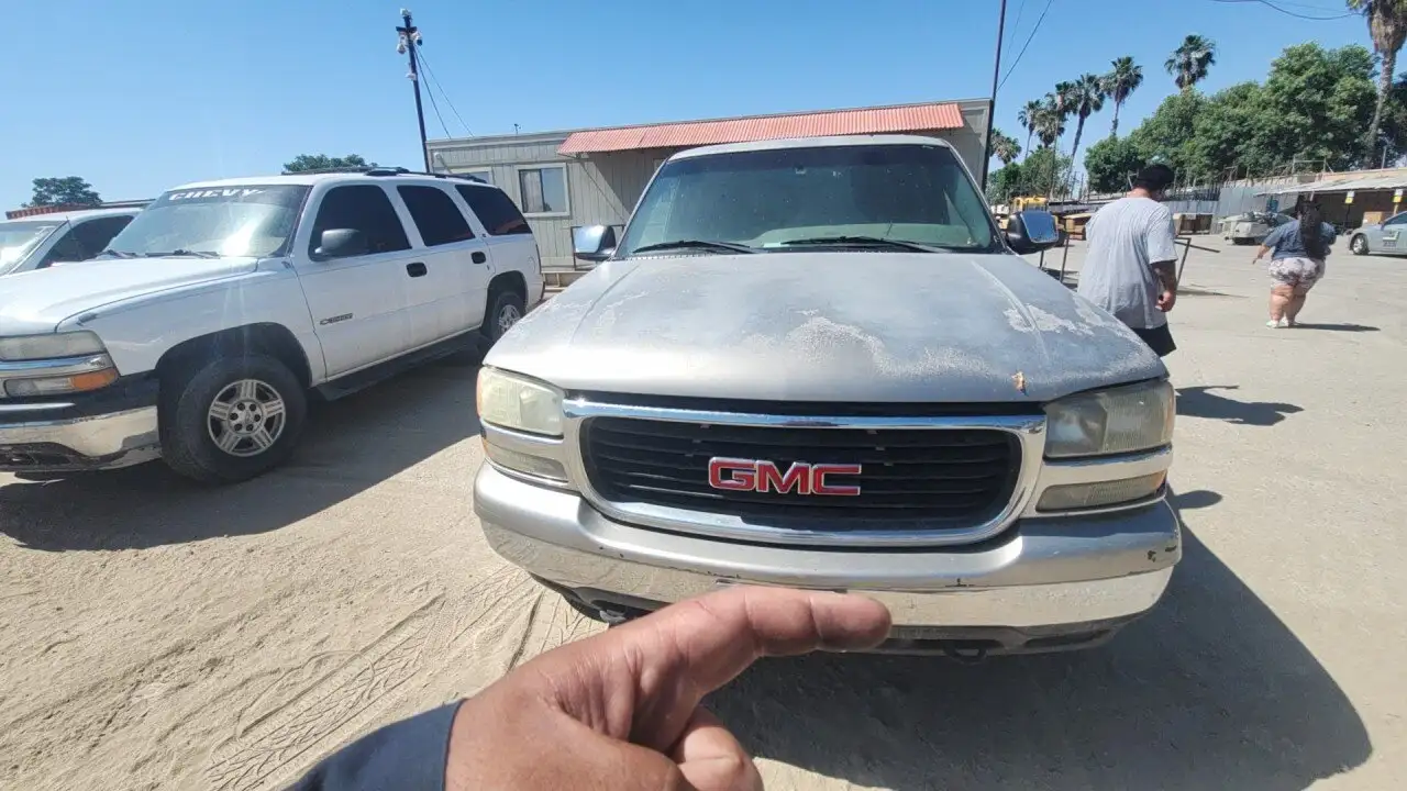Photo of 2002 Gmc Yukon Xl 1500