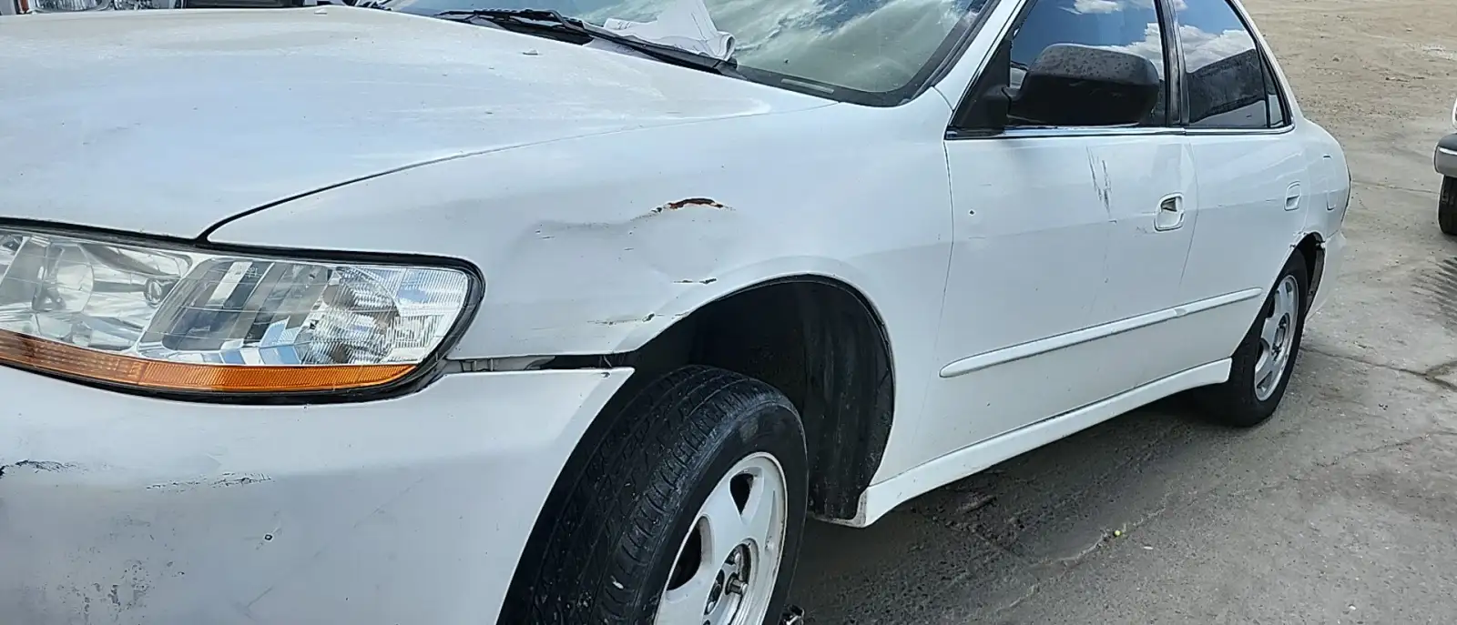 Photo of 1999 Honda Accord
