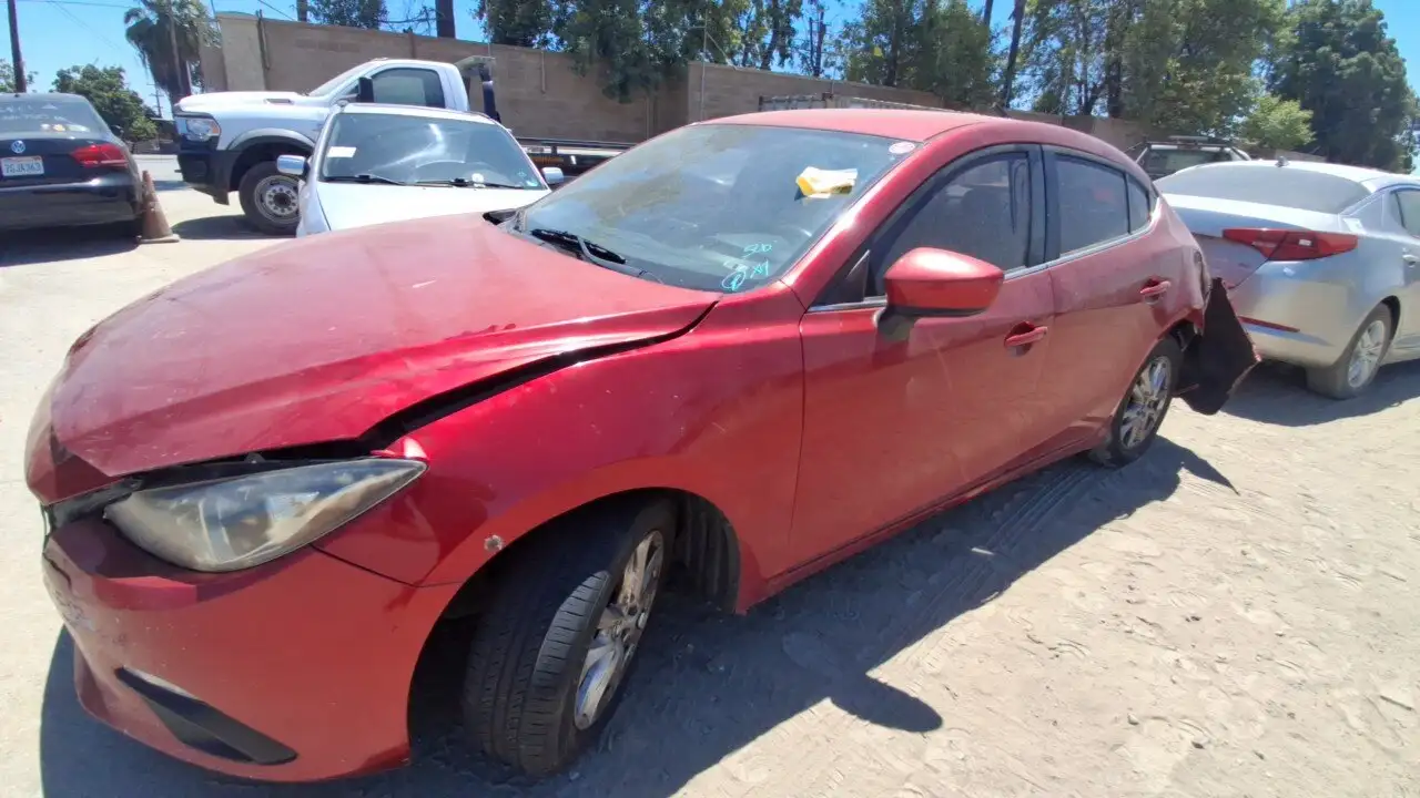 Photo of 2016 Mazda 3