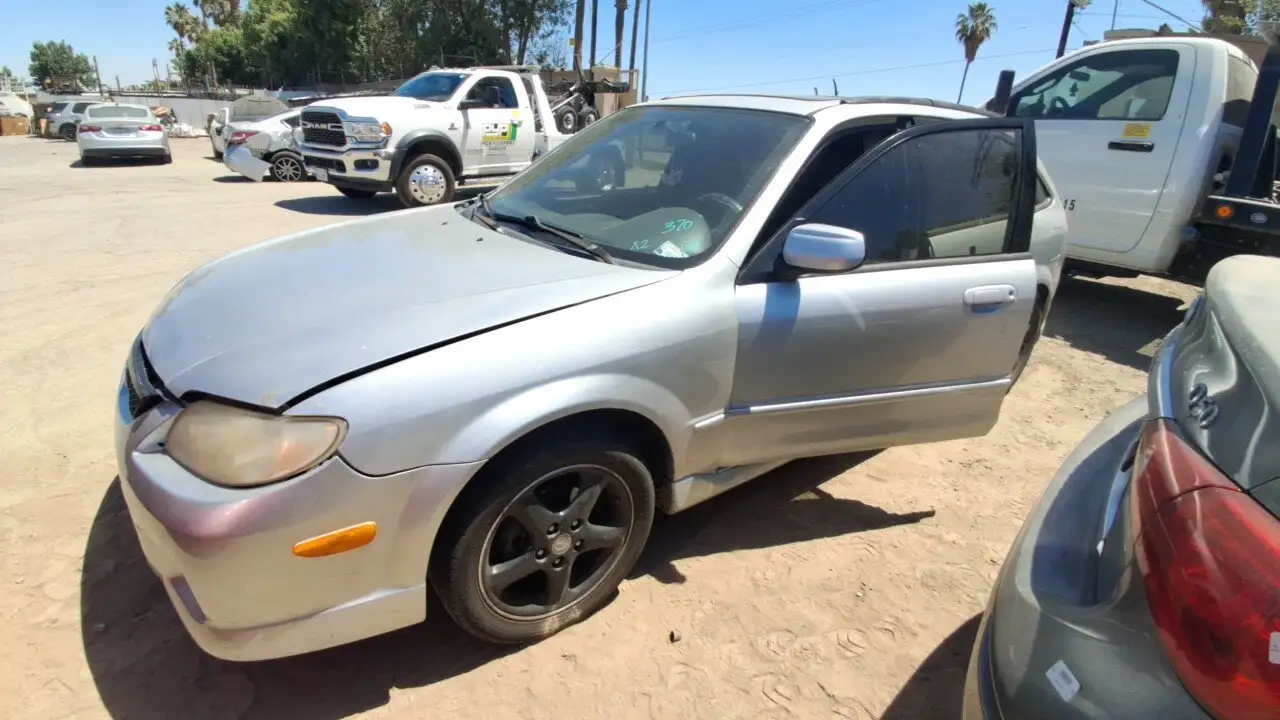 Photo of 2002 Mazda Protege5