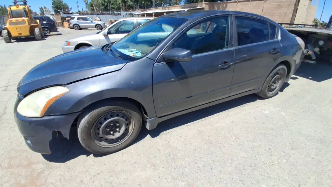 Photo of 2012 Nissan Altima