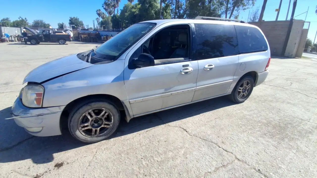 Photo of 2007 Ford Freestar