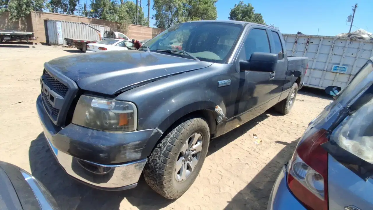 Photo of 2005 Ford F-150