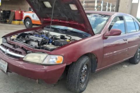 Photo of 1998 Nissan Altima