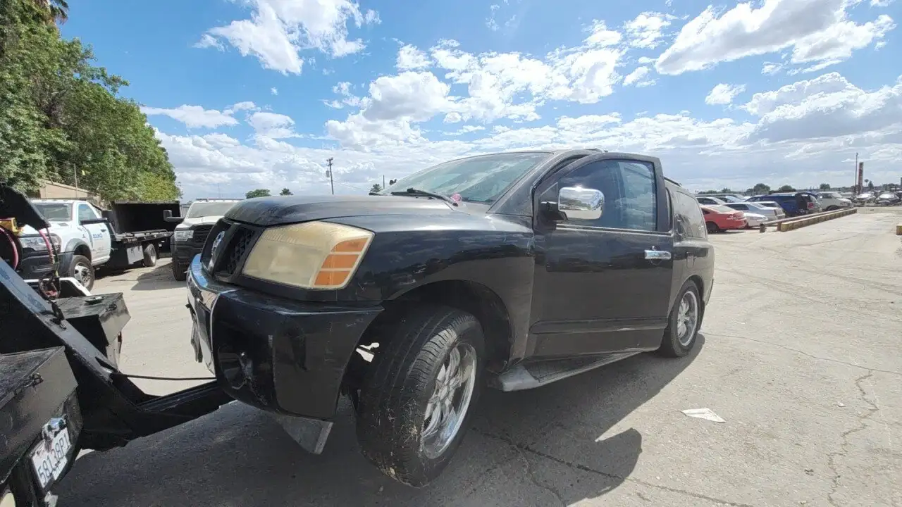 Photo of 2004 Nissan Pathfinder Armada