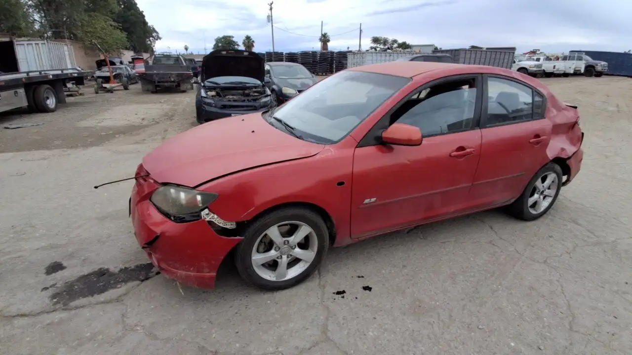 Photo of 2005 Mazda 3