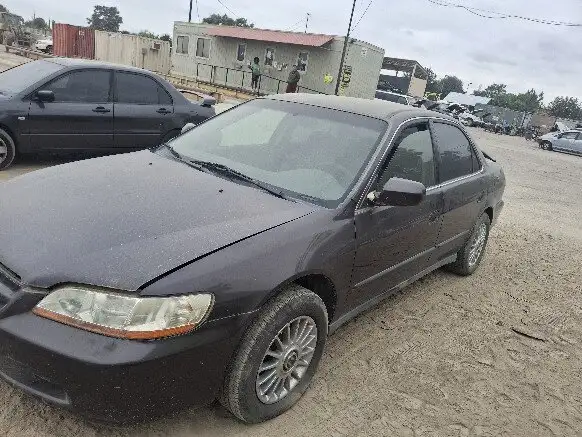 Photo of 1999 Honda Accord