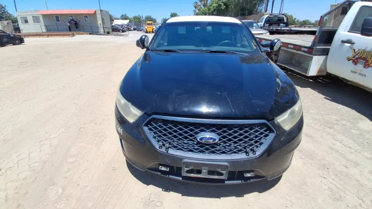 Photo of 2014 Ford Taurus